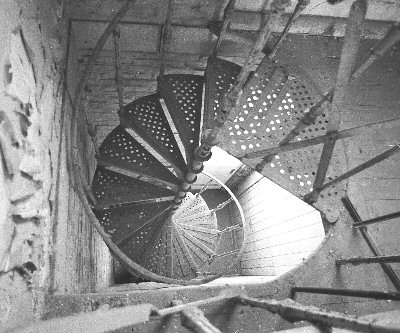 Spiral escape stair, Block C